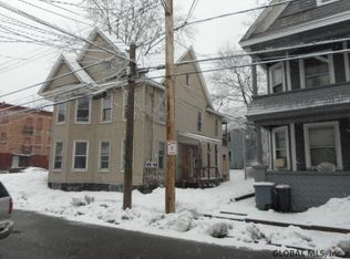 16 Moyston St, Schenectady, NY 12307