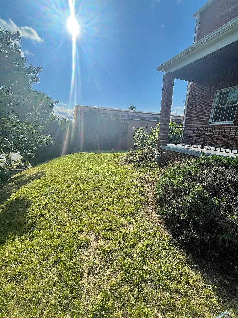 Beautiful 2bd 3.5 bath in Marshall Heights — Photo 2