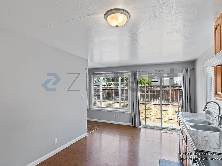 3686 Lightfare Ct — Photo 13