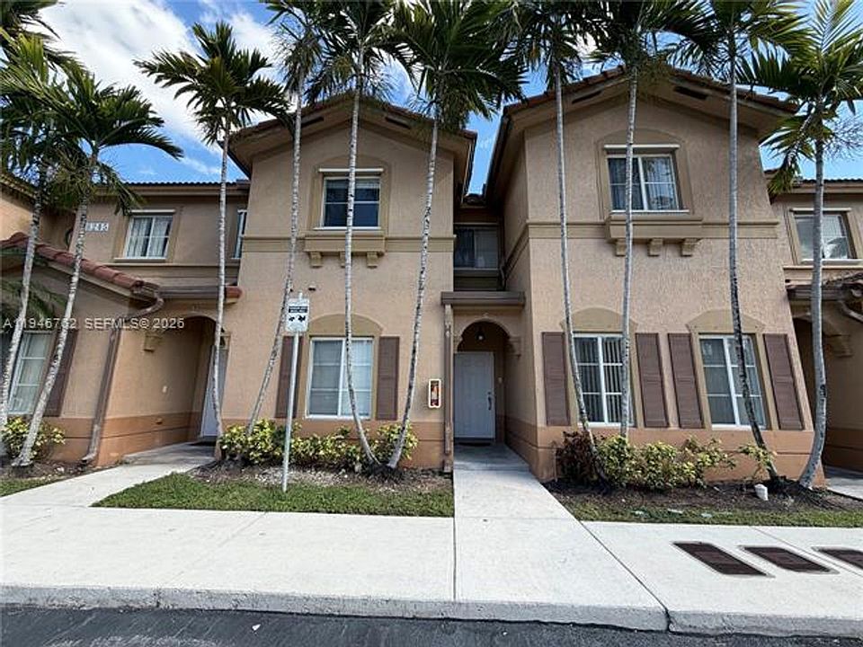 1st image of 8245 NW 108th Ave #Townhouse 5-15