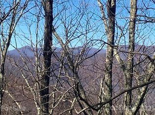 15 Wildflower Cove Dr, Swannanoa, NC 28778