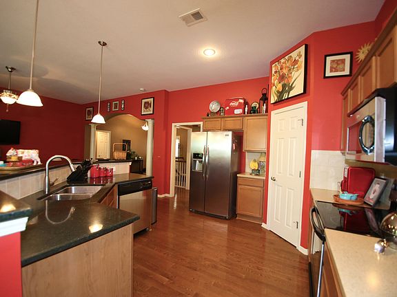 5th image of 3200 N 109th Pl