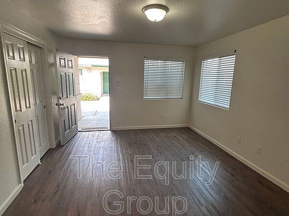 3rd image of 2232 W Lark Ave