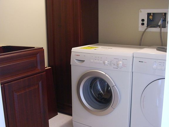 Laundry En Suite