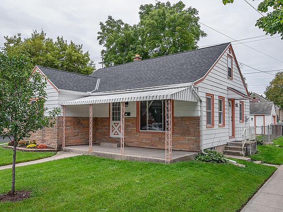 4th image of 1603 S 92nd STREET