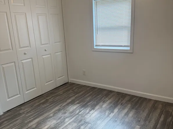 957 W Independence St Trlr 38, Jackson, MO 63755