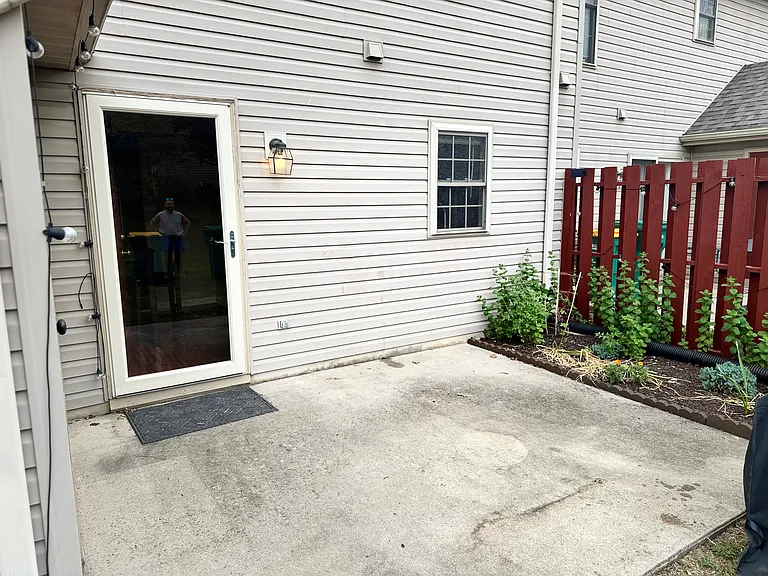 1282 Hunters Ridge Dr — Photo 29