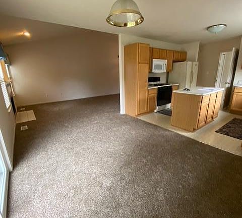 3rd image of 10340 Northvalley Ct #82