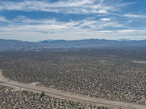 81 Desert View Dr, Smith, NV 89430