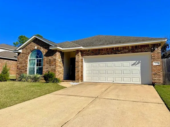 1112 Walnut Bnd, Brenham, TX 77833