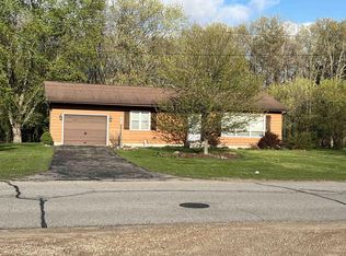 124 N Juneau St, Adams, WI 53910