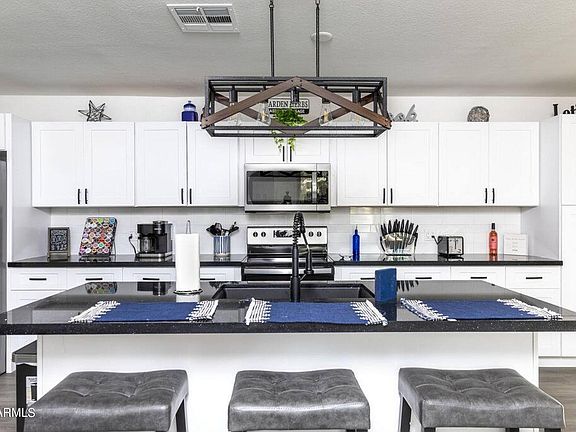 5th image of 6519 E CYPRESS Circle