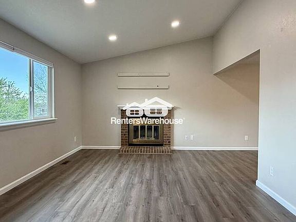 3rd image of 5568 S Ireland Way