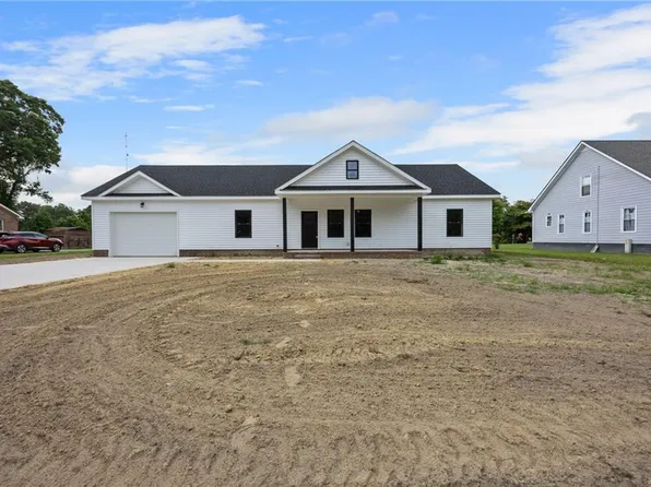 2308 Hewitt Dr, Elizabeth City, NC 27909