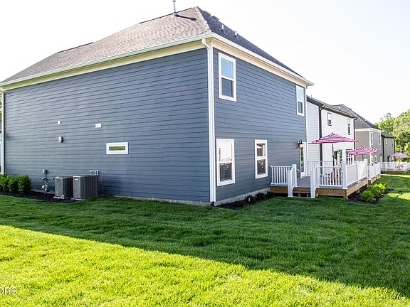 4th image of 108 Thomas Pointe Ln