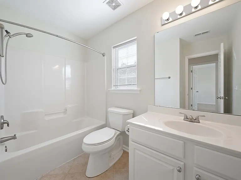 23 Keswick Ct — Photo 12