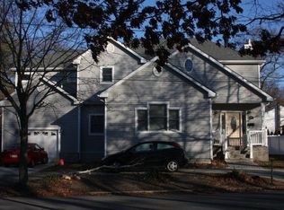 3 Grant Ave, Smithtown, NY 11787