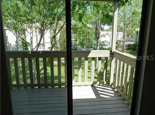 137 Springwood Cir #D — Photo 10