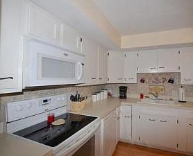 5th image of 55 Linnell Dr