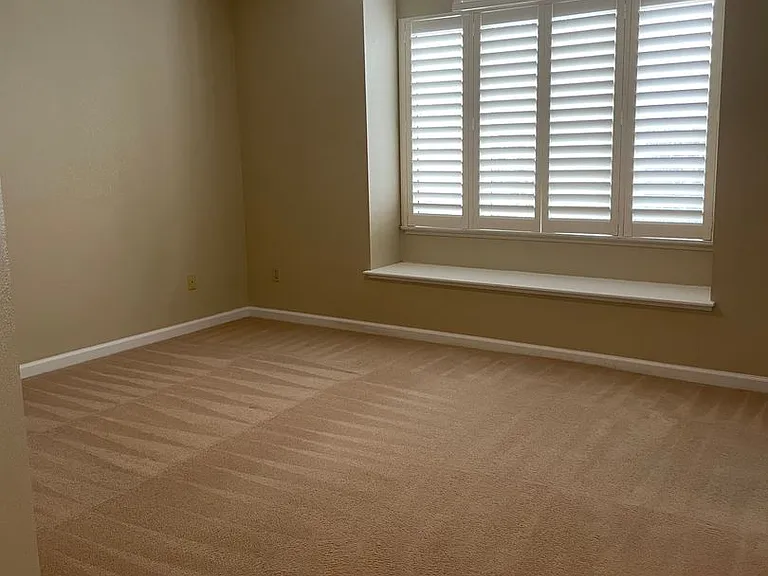 120 Billington Ln — Photo 10