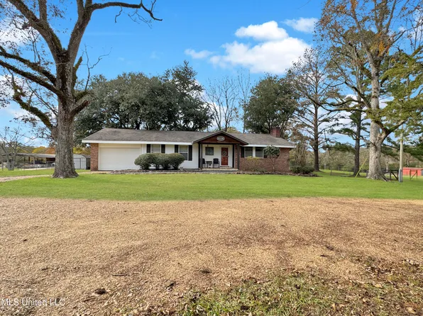 4505 Old Jackson Rd, Terry, MS 39170