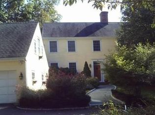 117 Golf Ln, Ridgefield, CT 06877