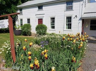 344 Charlton Rd, Ballston Spa, NY 12020