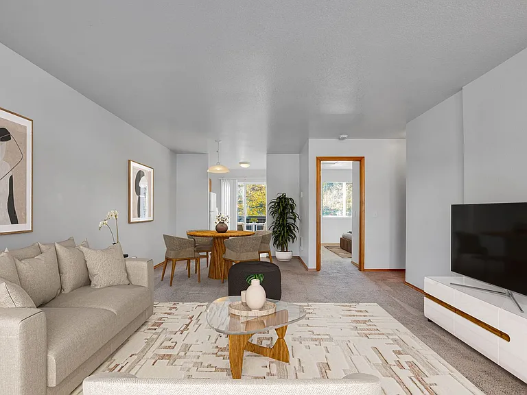Mountain Glen Apartments — Photo 11