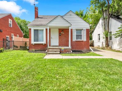 12621 Laing St, Grosse Pointe, MI, 48224