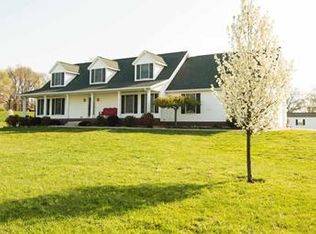 1742 S Henderson Rd, Vincennes, IN 47591