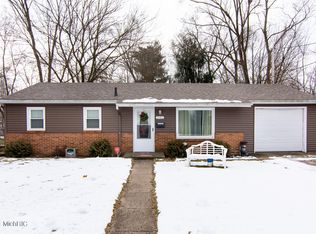 2103 Tyler St, Niles, MI 49120