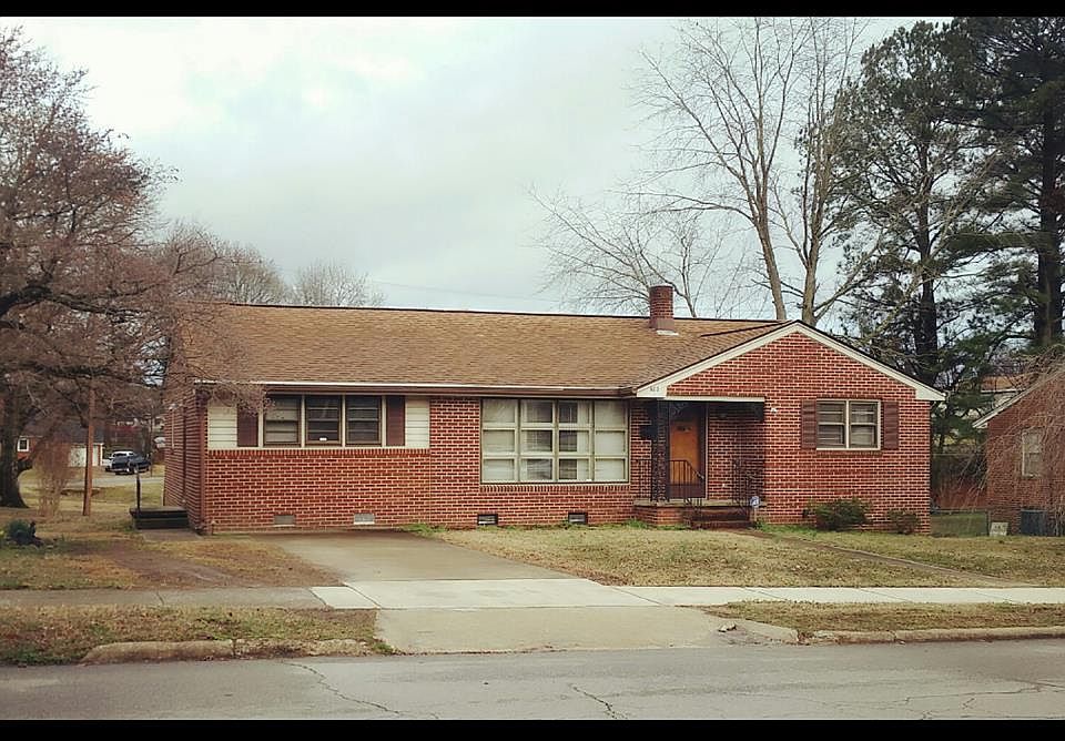 1st image of 620 Washington St