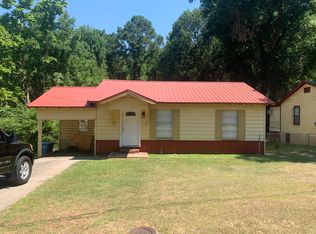 1913 Ark St, Marshall, TX 75672