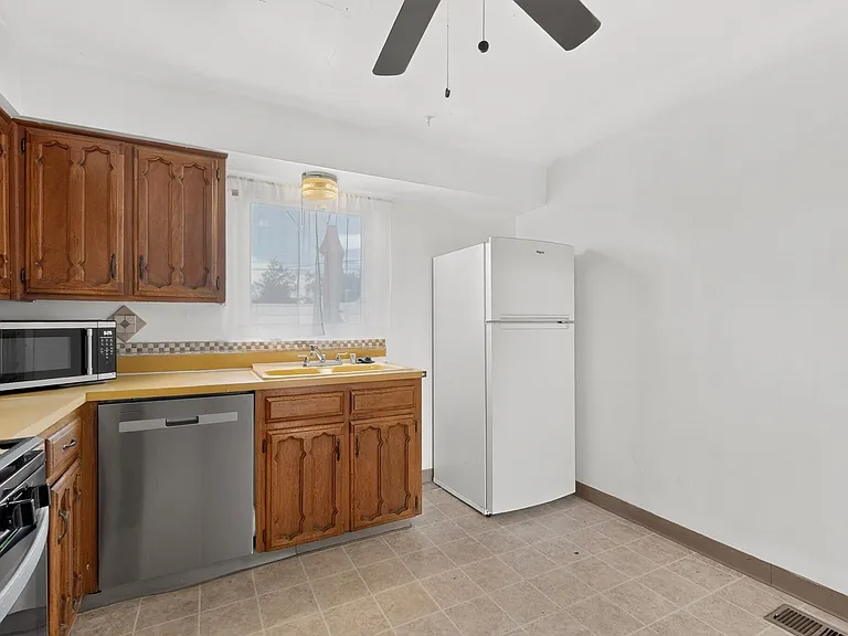 615 Quincy St NE #A & B — Photo 14