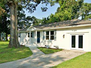 827 Kenyon St, Charleston, SC 29407