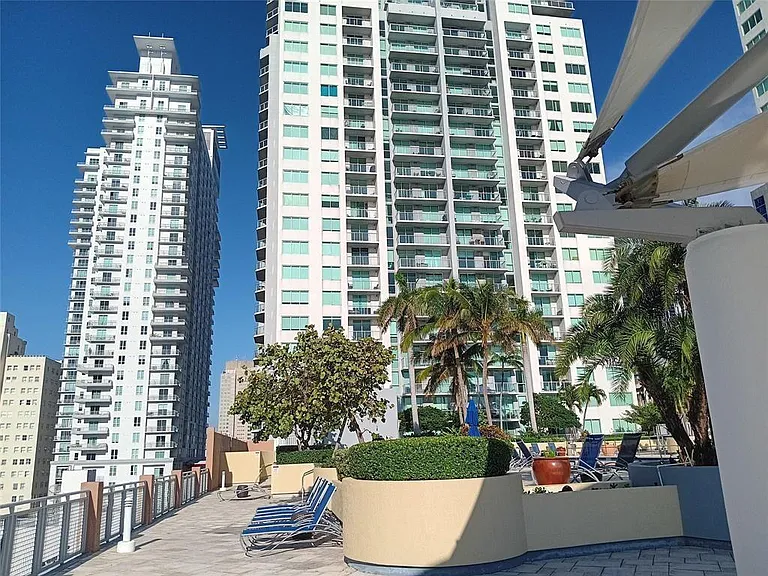 244 Biscayne Blvd #2805 — Photo 18
