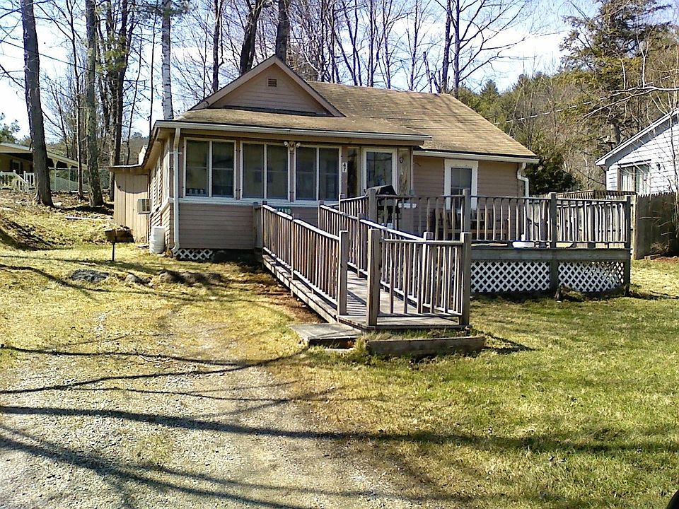 2nd image of 47 W Shore Rd