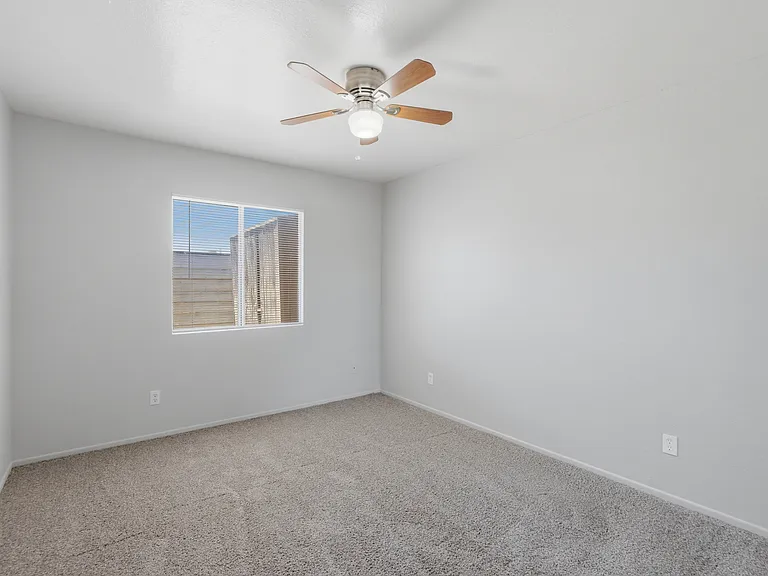 21911 Arapahoe Ave #6 — Photo 20