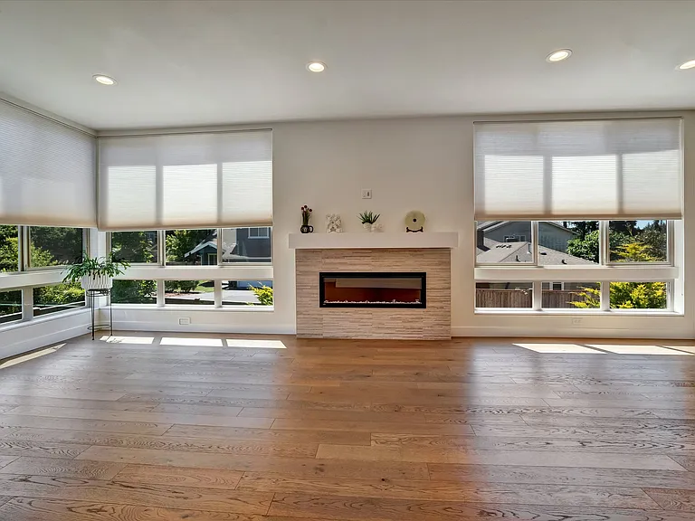 18402 Corliss Ave N #A — Photo 18
