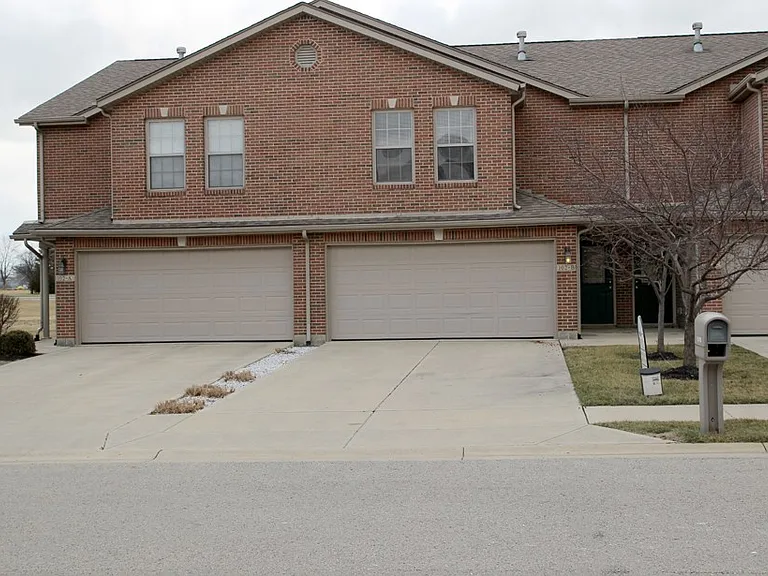 101 Brookside Dr — Photo 26