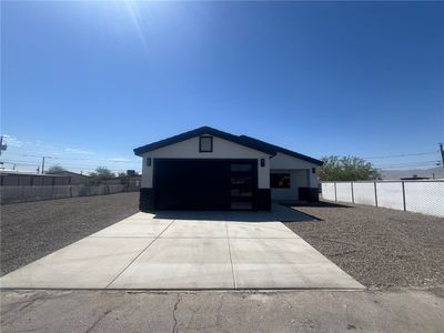 896 Sandy Beach Dr, Bullhead City, AZ, 86442