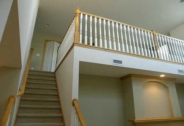 1st image of 3917 NE Gardenia Ln
