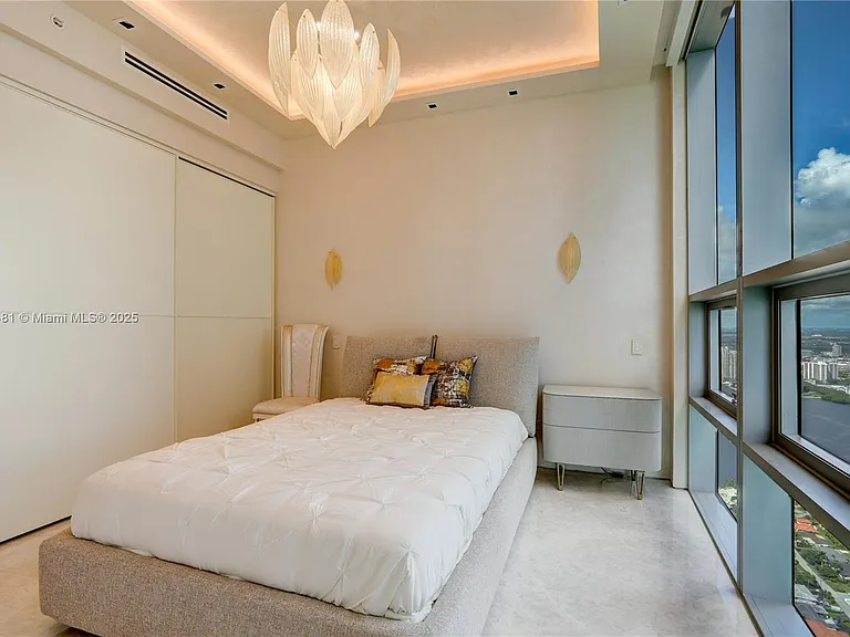 18501 Collins Ave #5001 — Photo 15