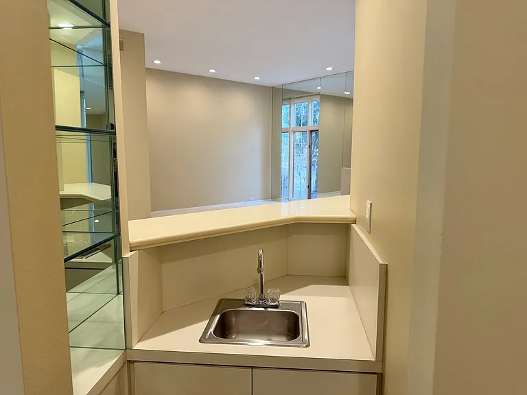 6337 Celeste Rd #51 — Photo 8