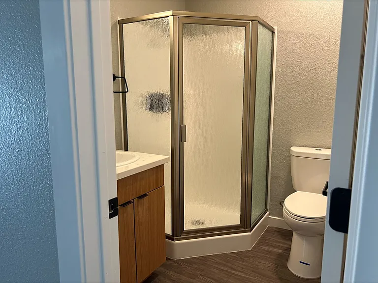 Countrywood Apartments — Photo 57