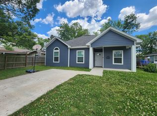 4465 S 5th St, Beaumont, TX 77705