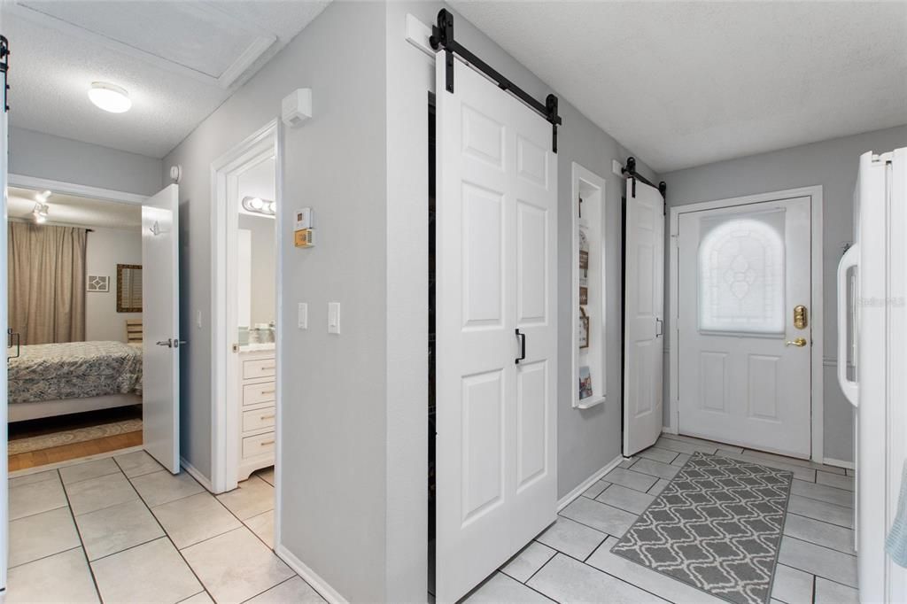 1083 Motorcoach Dr, Polk City, FL - View 6