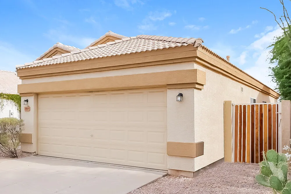 4 bed, 2.0 bath, 1767 sqft, $2,550 — Photo 4