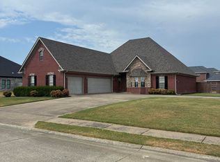31 Kalli Cir, Vilonia, AR 72173
