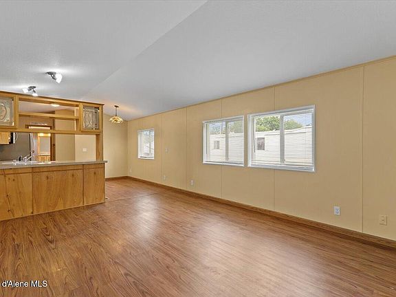 4th image of 680 W Myriah Loop